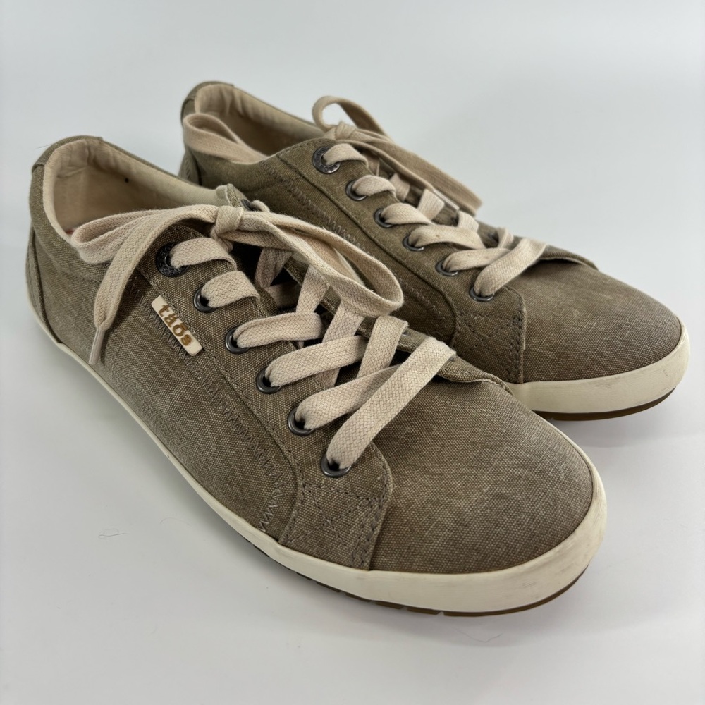 Taos Star canvas sneakers 9 comfort walking shoe supportive footbed beige cream